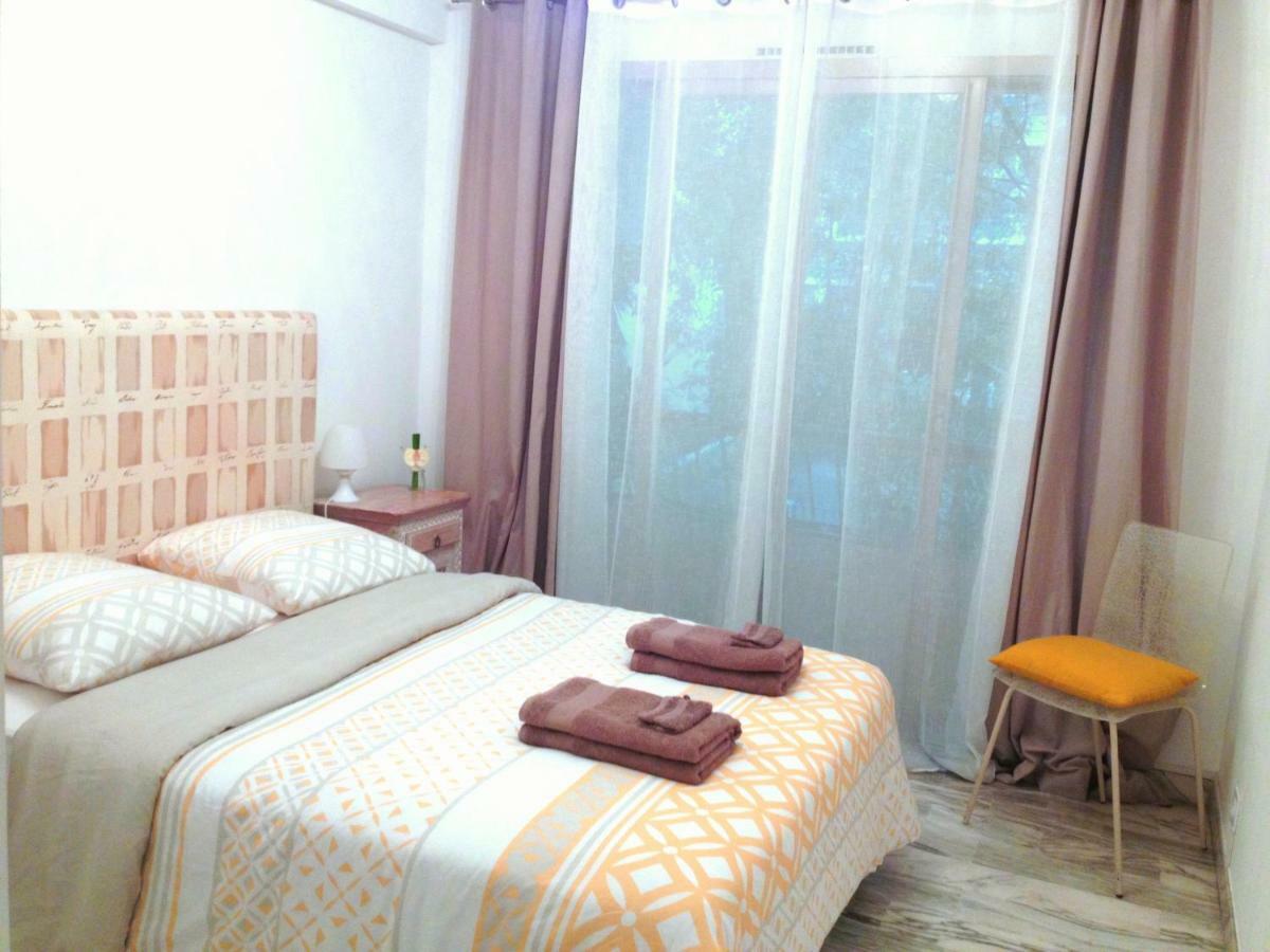 Residences Fleuries - Behind Cannes Croisette Bvd Екстериор снимка